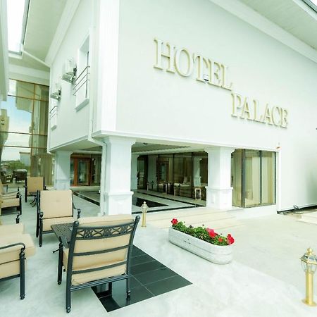 Hotel Palace Severin Drobeta Turnu Severin Bagian luar foto
