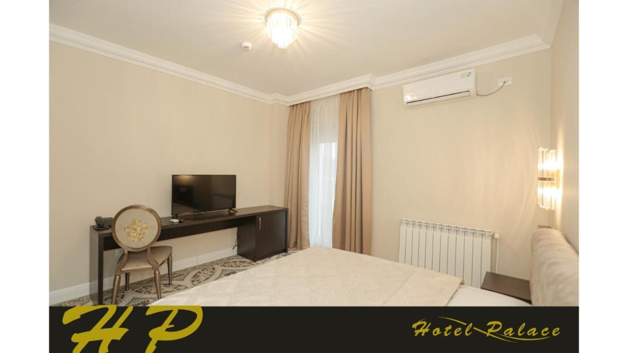 Hotel Palace Severin Drobeta Turnu Severin Bagian luar foto