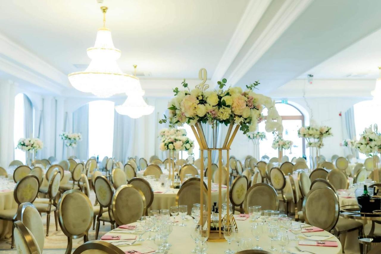 Hotel Palace Severin Drobeta Turnu Severin Bagian luar foto