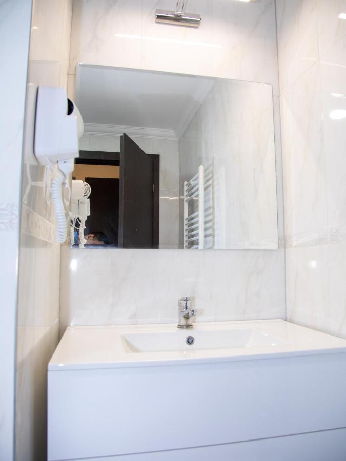 Hotel Palace Severin Drobeta Turnu Severin Bagian luar foto
